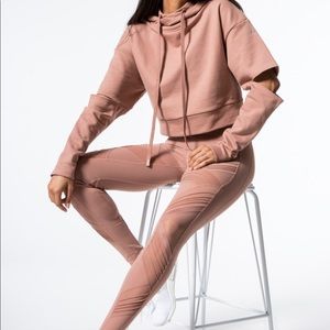 Alo Yoga Rosewater Set